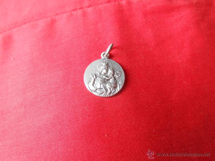 Antig&uuml;edades: VIRGEN  DEL  CARMEN   de Plata -a&ntilde;o 1945 - Foto 1
