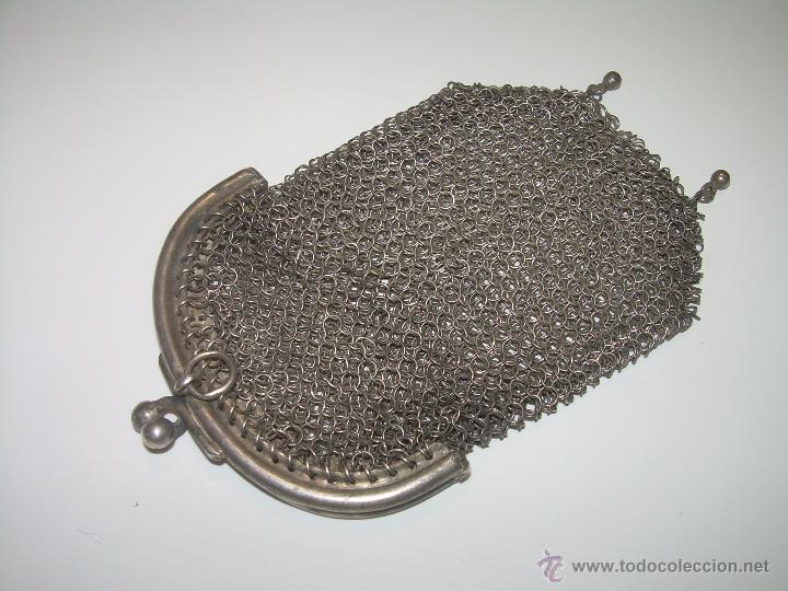 Antig&uuml;edades: ANTIGUO BOLSITO DE PLATA DE MALLA CON DOBLE COMPARTIMENTO INTERIOR. - Foto 2