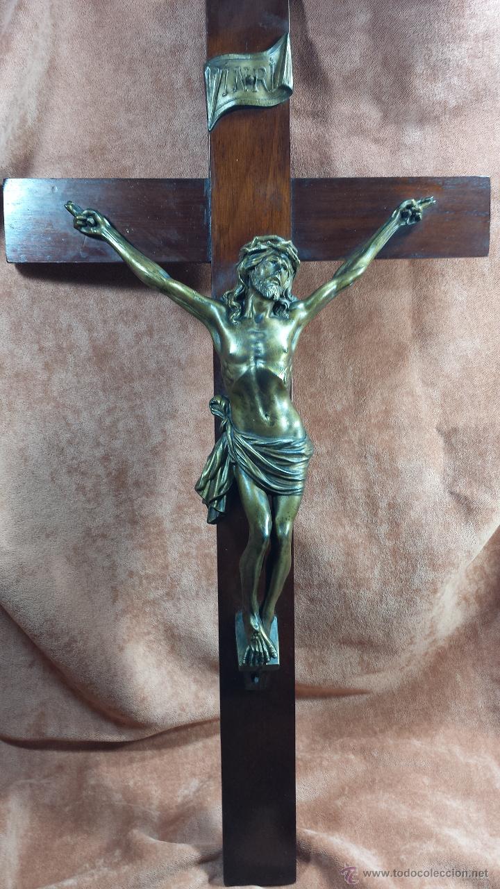 Antig&uuml;edades: CRUCIFICADO EN BRONCE - Foto 1