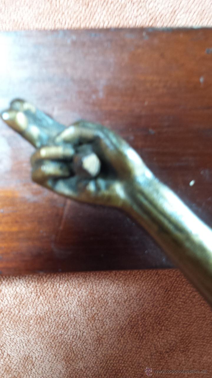 Antig&uuml;edades: CRUCIFICADO EN BRONCE - Foto 3