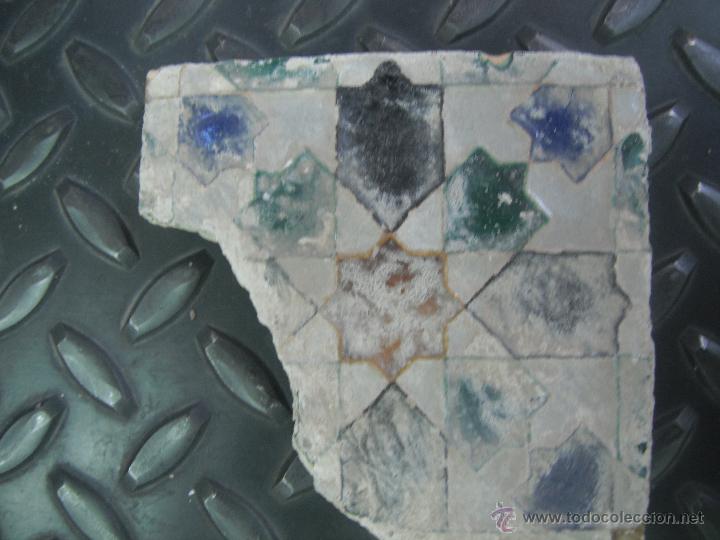 Antig&uuml;edades: AZULEJO CUERDA SECA - Foto 1