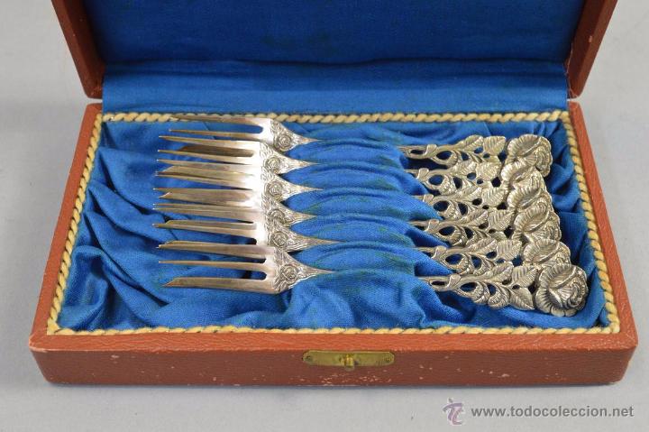 Antig&uuml;edades: Conjunto tenedores de plata. - Foto 1