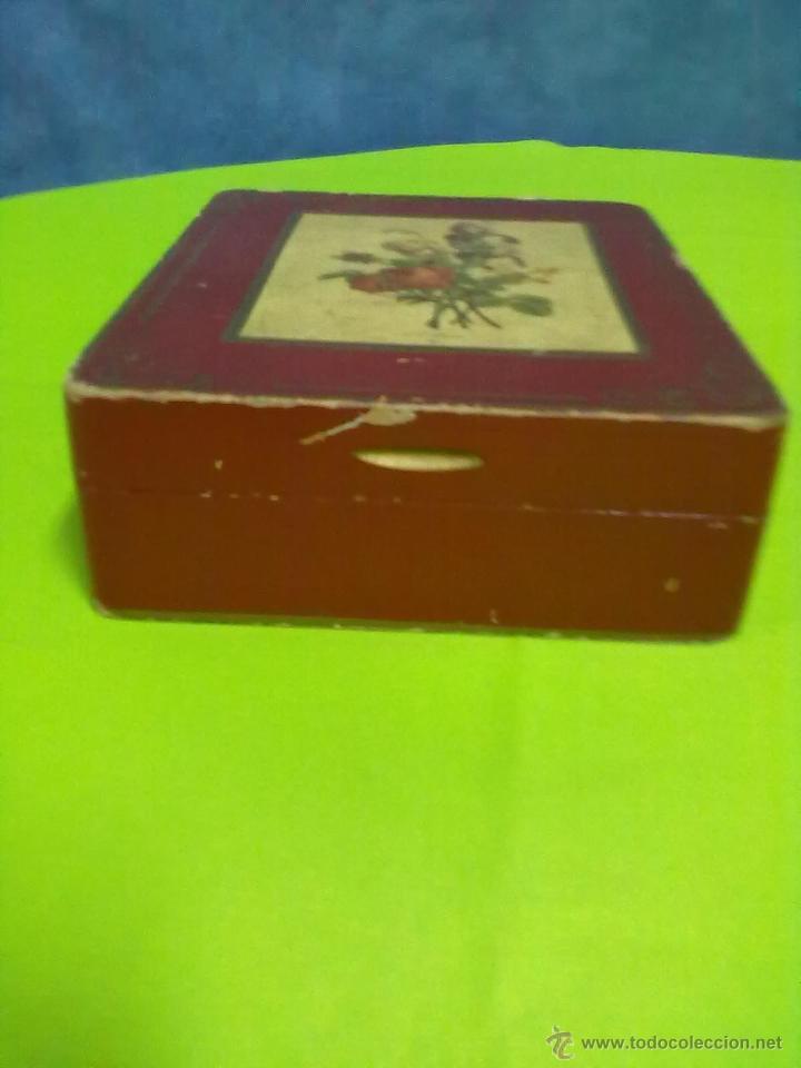 Antig&uuml;edades: CAJA MADERA ROJA - Foto 2