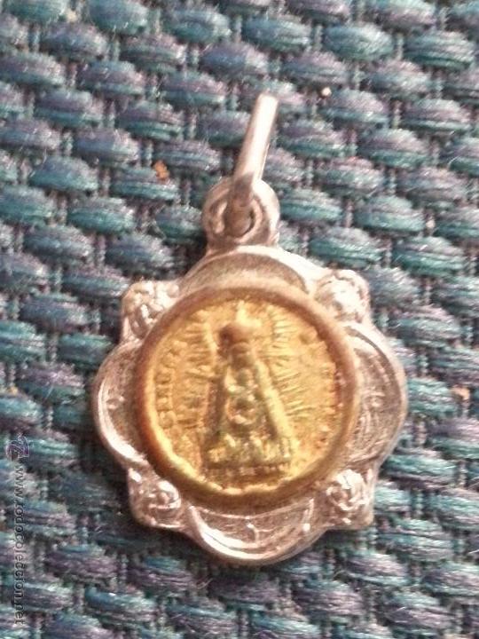 Antig&uuml;edades: medalla  de la virgen - Foto 1