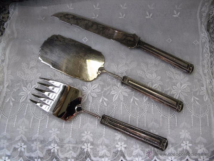 Antig&uuml;edades: CUBIERTOS DE SERVIR POSTRES - Foto 2