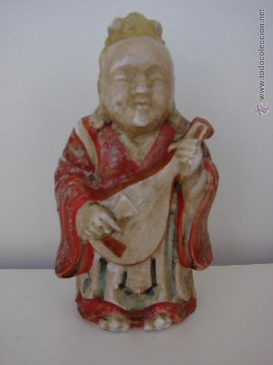 Antig&uuml;edades: FIGURA DE CHINO EN CERAMICA O PORCELANA