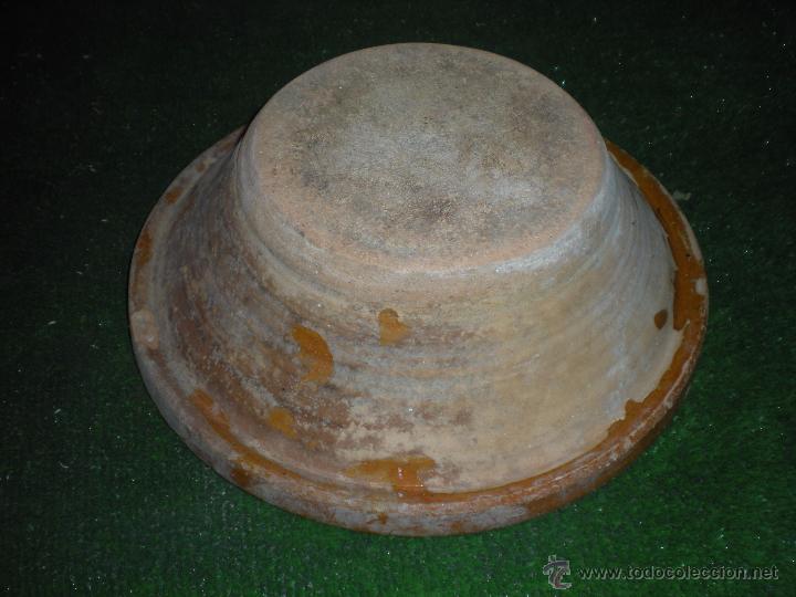 Antig&uuml;edades: LEBRILLO de barro circular di&aacute;metro 32x10cm - Foto 3