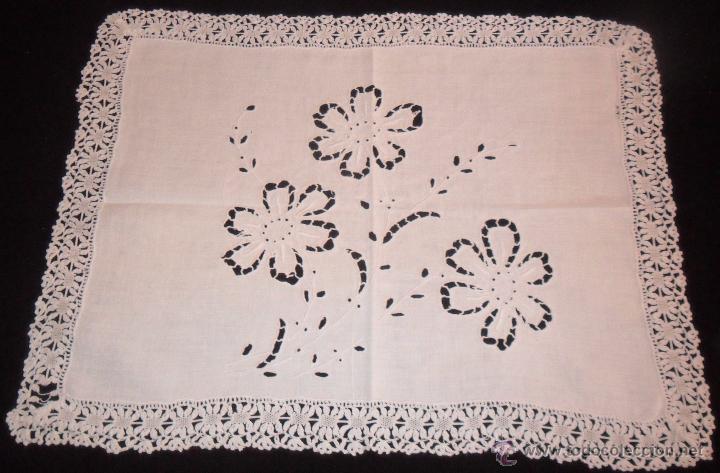 Antig&uuml;edades: Antiguo tapete - Foto 2
