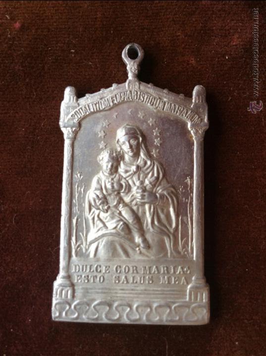 Antig&uuml;edades: MEDALLA RELIGIOSA EN ZINC - Foto 1