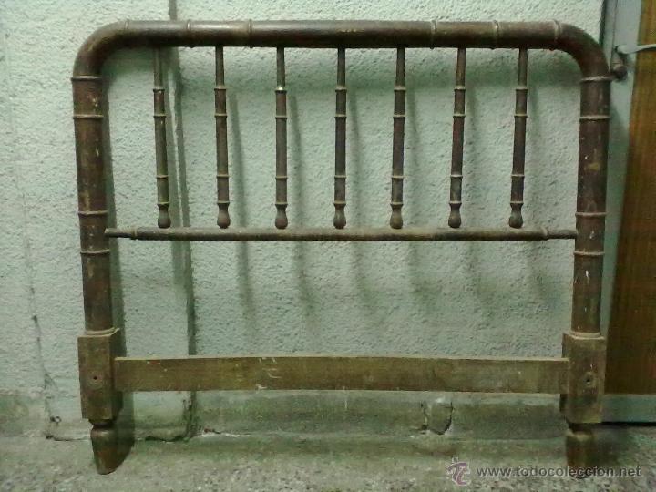 Antig&uuml;edades: CAMA MADERA TORNEADA PARA RESTAURAR - Foto 5