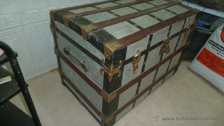 Antig&uuml;edades: Baul Carruaje 1882 - Foto 3