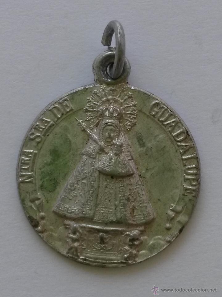 Antig&uuml;edades: Medalla de la virgen de guadalupe de 2 cms de diametro - Foto 1