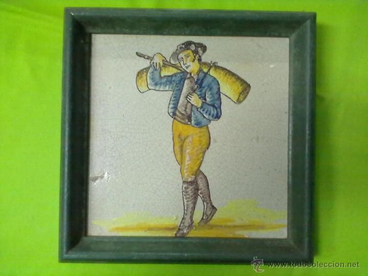 Antig&uuml;edades: AZULEJO DE OFICIOS ENMARCADO - Foto 3
