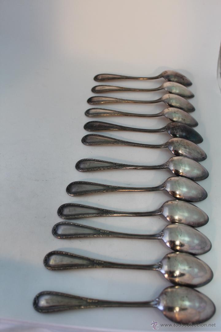 Antig&uuml;edades: 12 CUCHARAS PLATEADAS - Foto 5