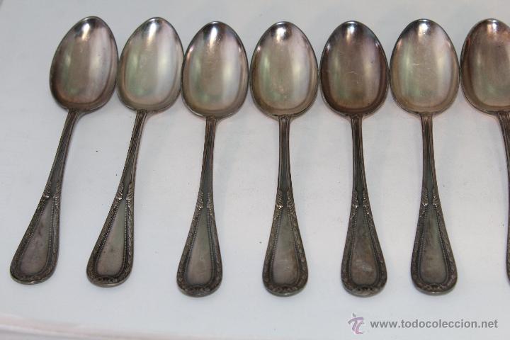 Antig&uuml;edades: 12 CUCHARAS PLATEADAS - Foto 6