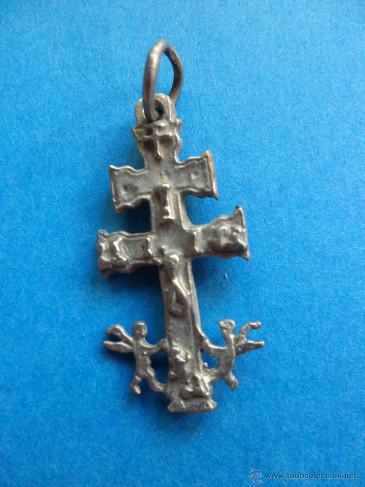Antig&uuml;edades: Cruz de Caravaca - Metal - Foto 3