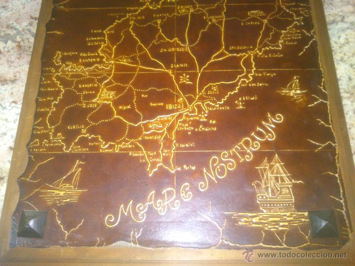 Antig&uuml;edades: MAPA IBIZA CUERO TRABAJADO - Foto 3