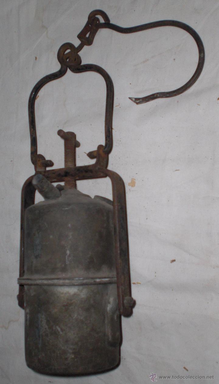 Antig&uuml;edades: Antigua carburo - Foto 1
