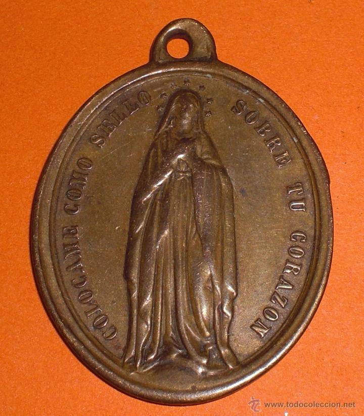 Antig&uuml;edades: medalla Virgen laton - Foto 1