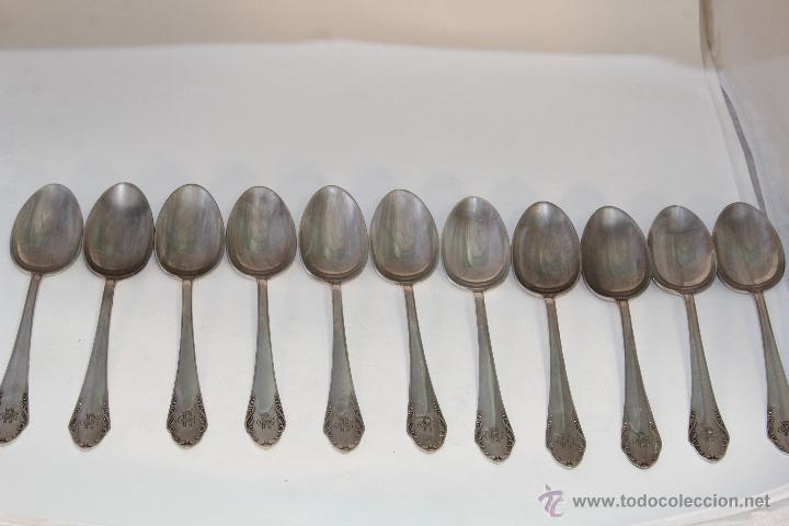 Antig&uuml;edades: 11 CUCHARAS SOPERAS EN ALPACA PLATEADA - Foto 4
