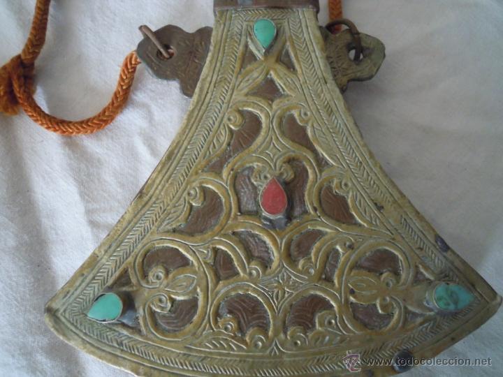 Antig&uuml;edades: CANTIMPLORAS Y BOLSO ARABES - Foto 2