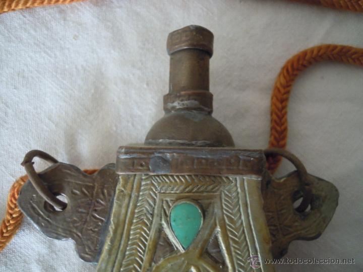 Antig&uuml;edades: CANTIMPLORAS Y BOLSO ARABES - Foto 3