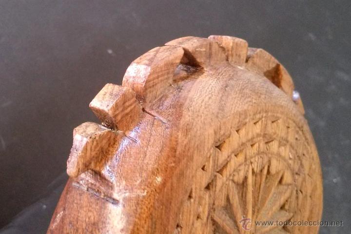 Antig&uuml;edades: CASCANUECES de madera - Foto 6