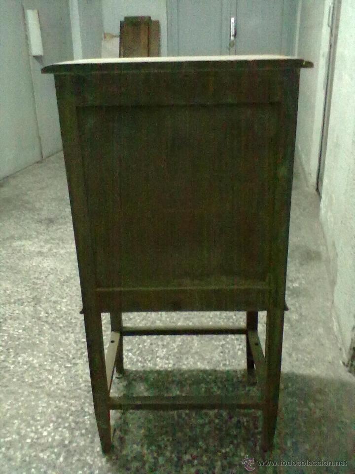 Antig&uuml;edades: MESILLA ALTA DE NOCHE PARA RESTAURAR - Foto 5