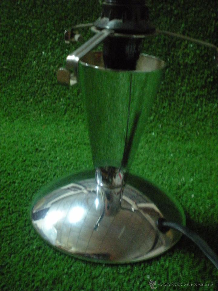 Antig&uuml;edades: L&aacute;mpara de mesa sin tulipa - Foto 2