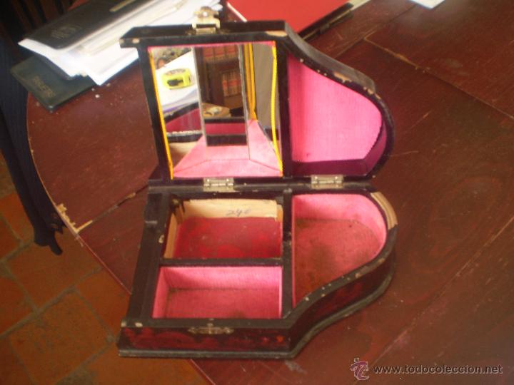 Antig&uuml;edades: CAJA JAPONESA LACADA Y NACAR - Foto 6