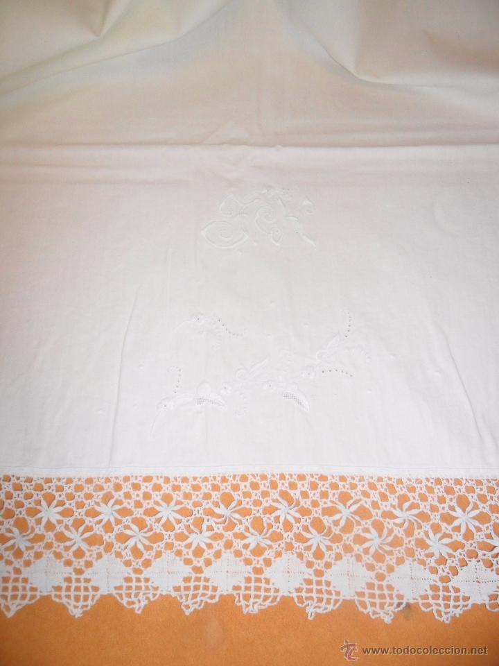 Antig&uuml;edades: Antiguo juego de cama - Foto 3