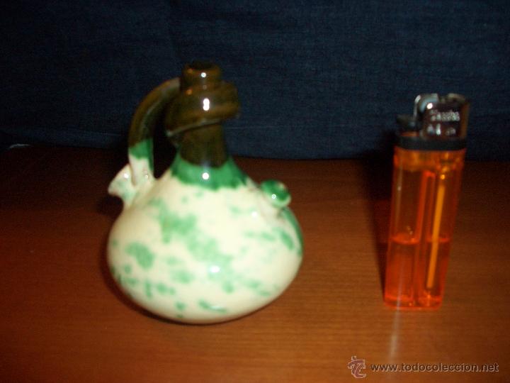 Antig&uuml;edades: botijo peque&ntilde;o n&uacute;m 1052 - Foto 1