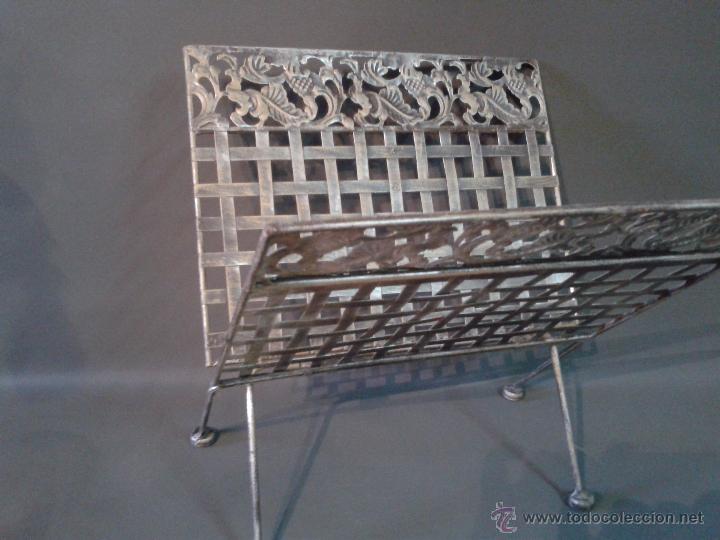 Antig&uuml;edades: REVISTERO DE HIERRO - Foto 3