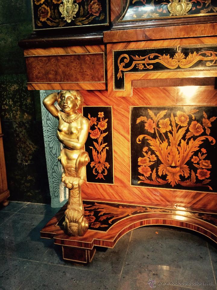 Antig&uuml;edades: MUEBLE APARADOR DE MADERA, MARQUETER&Iacute;A Y BRONCE - Foto 8