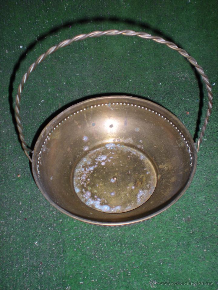 Antiquit&eacute;s: Frutero de metal di&aacute;metro 19cm