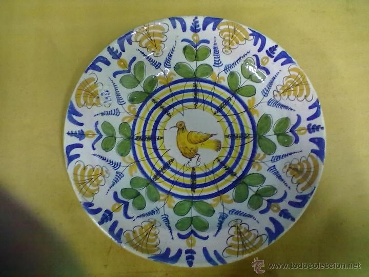 Antig&uuml;edades: PLATO PAJARITO TALAVERA MANISES - Foto 1