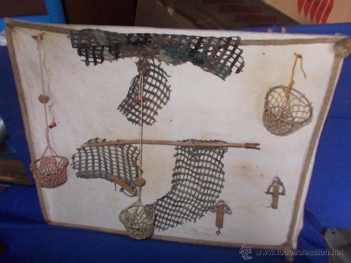 Antig&uuml;edades: cuadro artesano de reteles y trampas - Foto 1