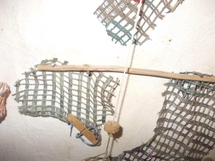 Antig&uuml;edades: cuadro artesano de reteles y trampas - Foto 2