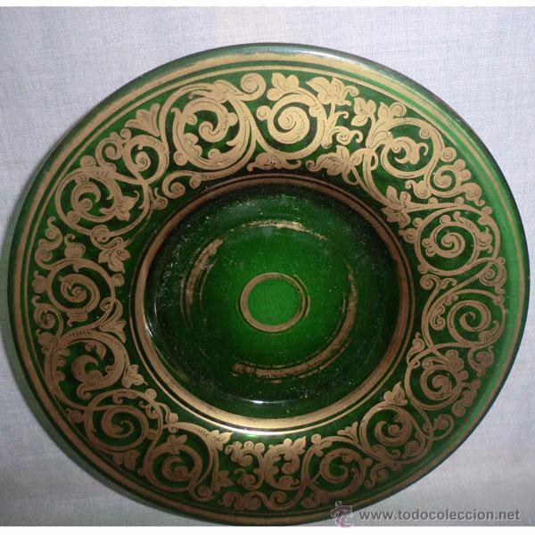 Antiquit&eacute;s: ANTIGUO PLATO DE CRISTAL PINTADO EN DORADO , 26 CM