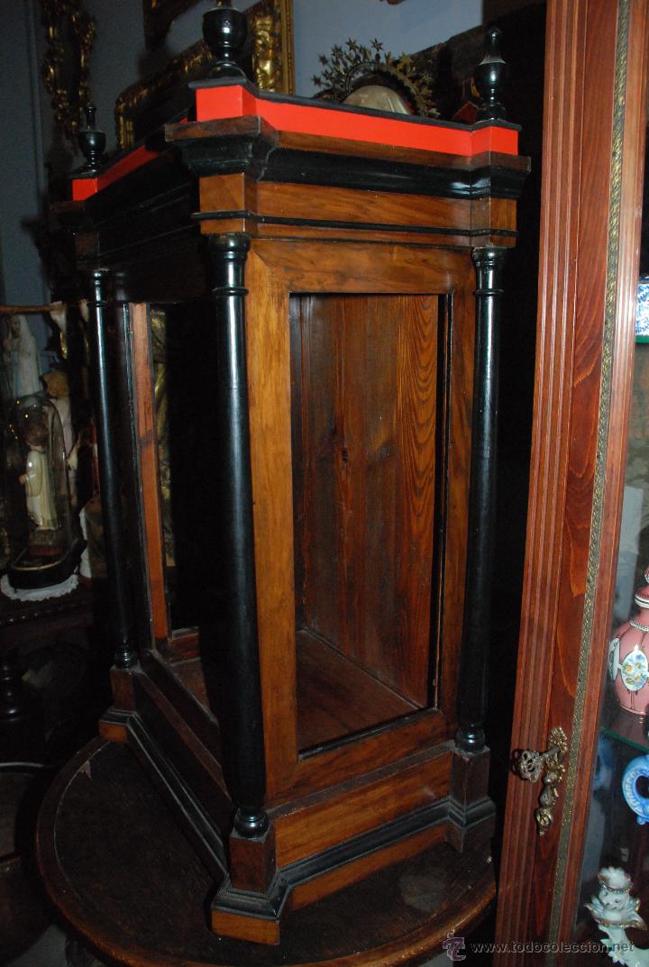 Antig&uuml;edades: CAPILLA DE MADERA PARA IMAGEN RELIGIOSA - Foto 6