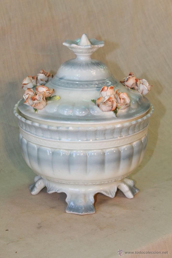 Antig&uuml;edades: SOPERA EN PORCELANA CON ROSAS - Foto 4
