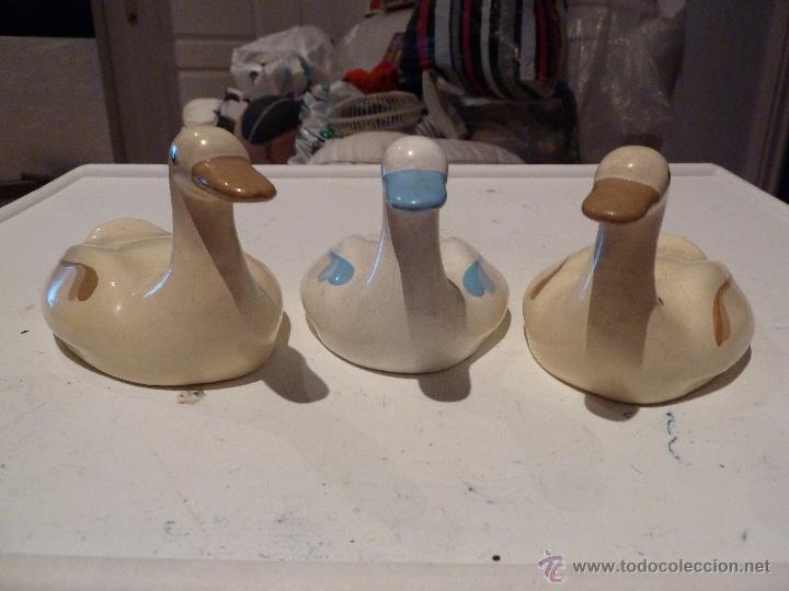 Antig&uuml;edades: 3 FIGURAS DE PATOS DE LA MECEDORA - Foto 3