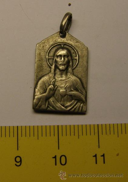 Antig&uuml;edades: Medalla religiosa de N&ordf; S&ordf; de Nuria. - Foto 2