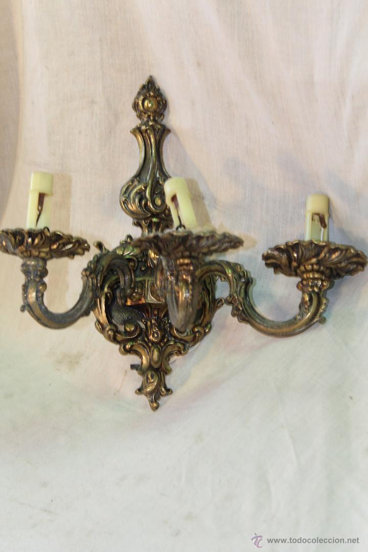 Antig&uuml;edades: APLIQUE DE 3 LUCES EN BRONCE - Foto 4