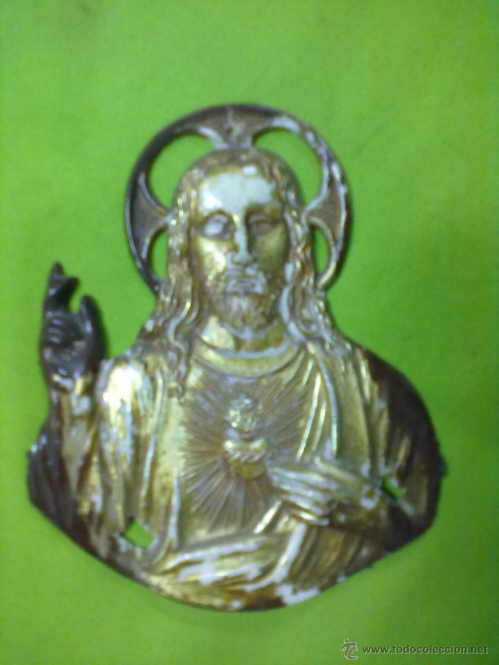 Antig&uuml;edades: BUSTO SAGRADO CORAZON CHAPA PUERTA - Foto 1