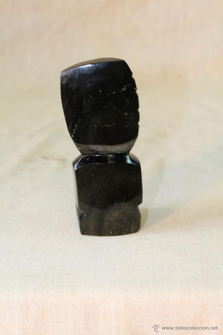 Antig&uuml;edades: FIGURA EN PIEDRA DE BASALTO - Foto 6