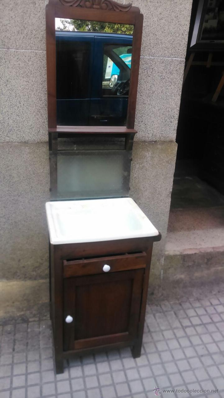 Antig&uuml;edades: Lavabo r&uacute;stico antiguo de casta&ntilde;o - Foto 1