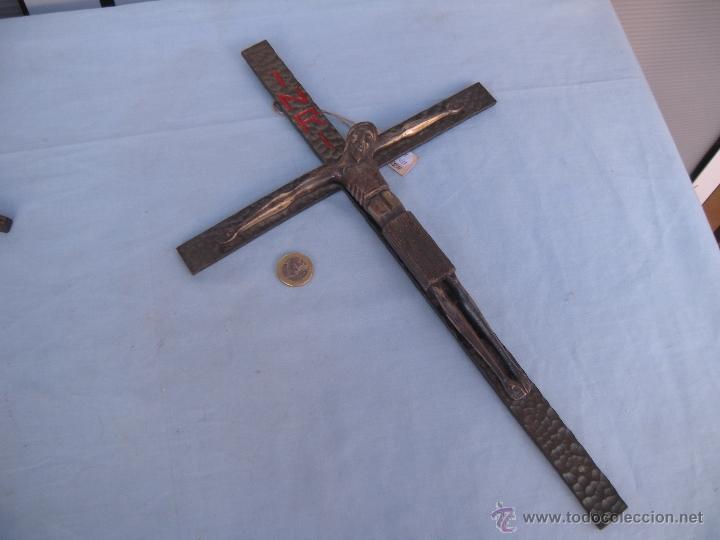 Antig&uuml;edades: CRUCIFIJO DE HIERRO Y BRONCE - Foto 4