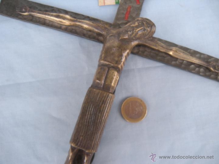 Antig&uuml;edades: CRUCIFIJO DE HIERRO Y BRONCE - Foto 8