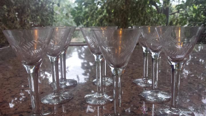 Antiquit&eacute;s: antiguo juego de 9 copas talladas